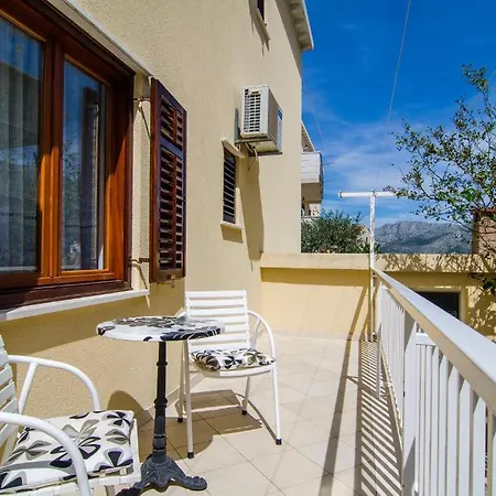 Апартаменты Antares *