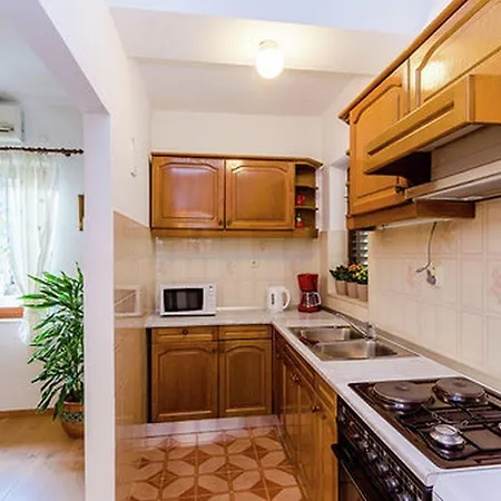 Antares Appartement Cavtat