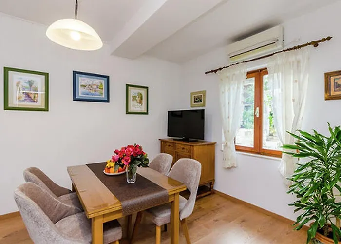 Antares Apartament