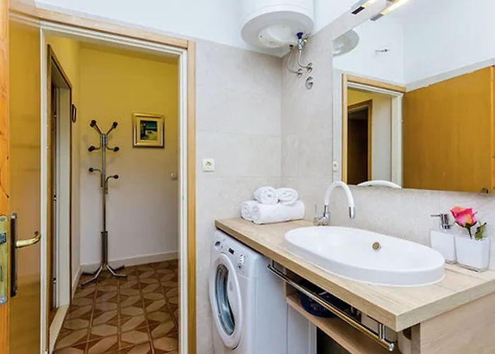 Apartament Antares
